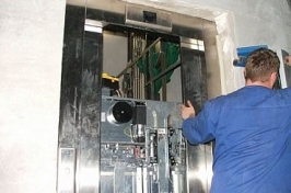 В городе Севастополе по программе капитального ремонта общего имущества в многоквартирных домах установят новые лифты